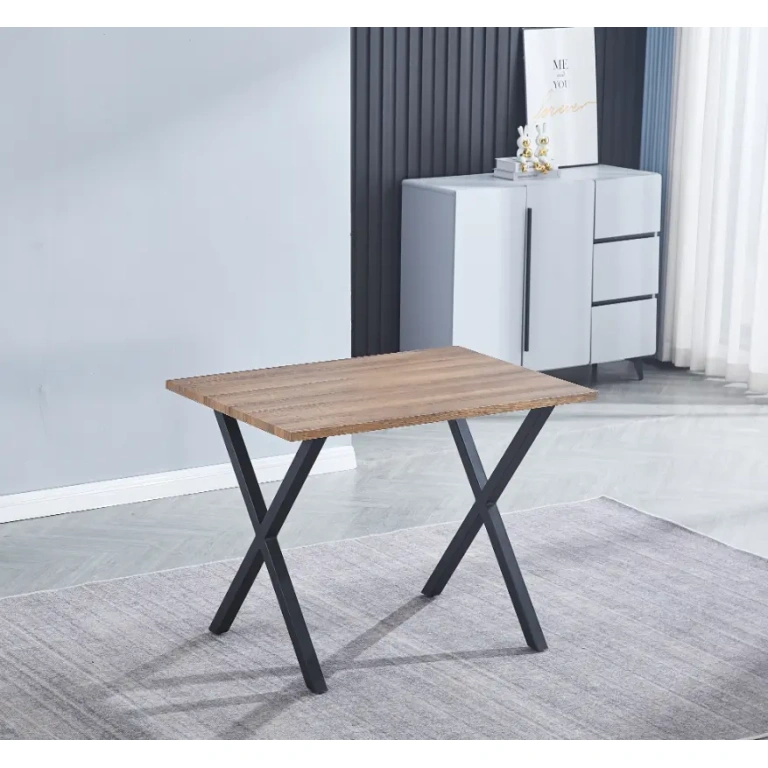 Taburete Videl negro de estilo industrial para cocina.