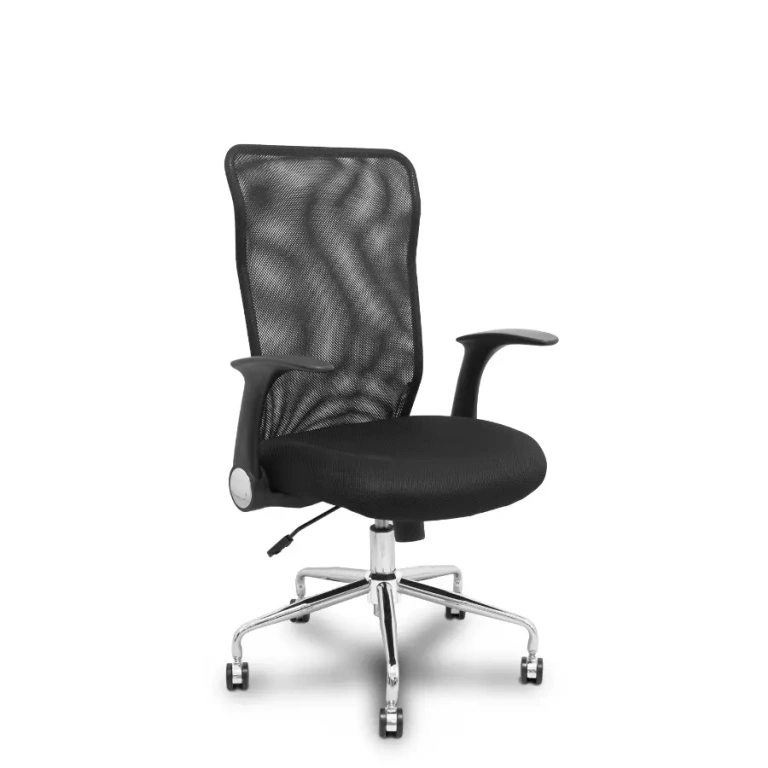 Silla Minaya negra con respaldo de malla negra y brazos retráctiles.