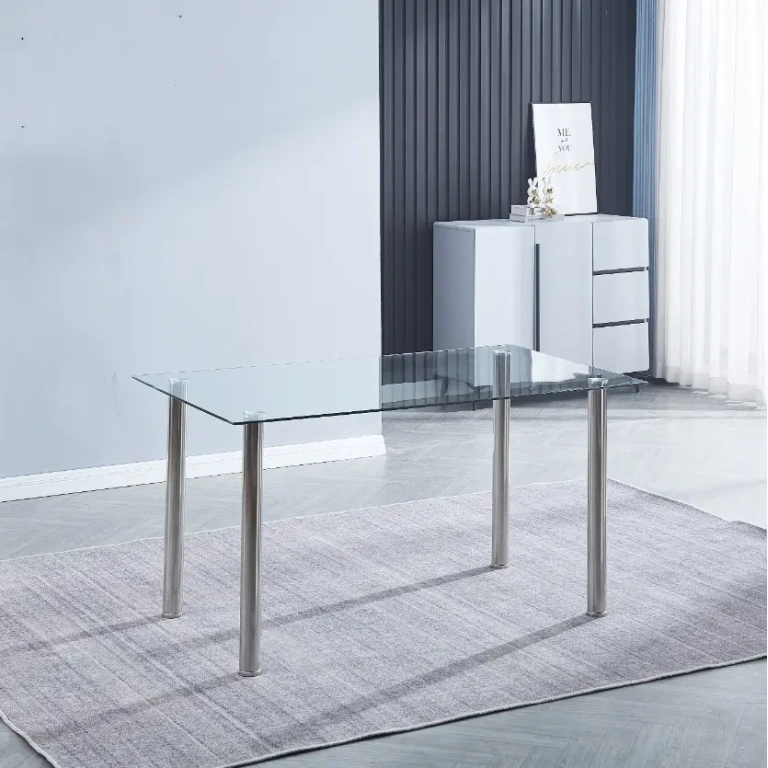 mesa de comedor Avatar con tapa de cristal y patas cromadas