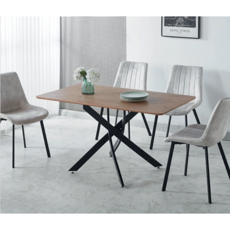 mesa de comedor Melody roble con patas metálicas negras