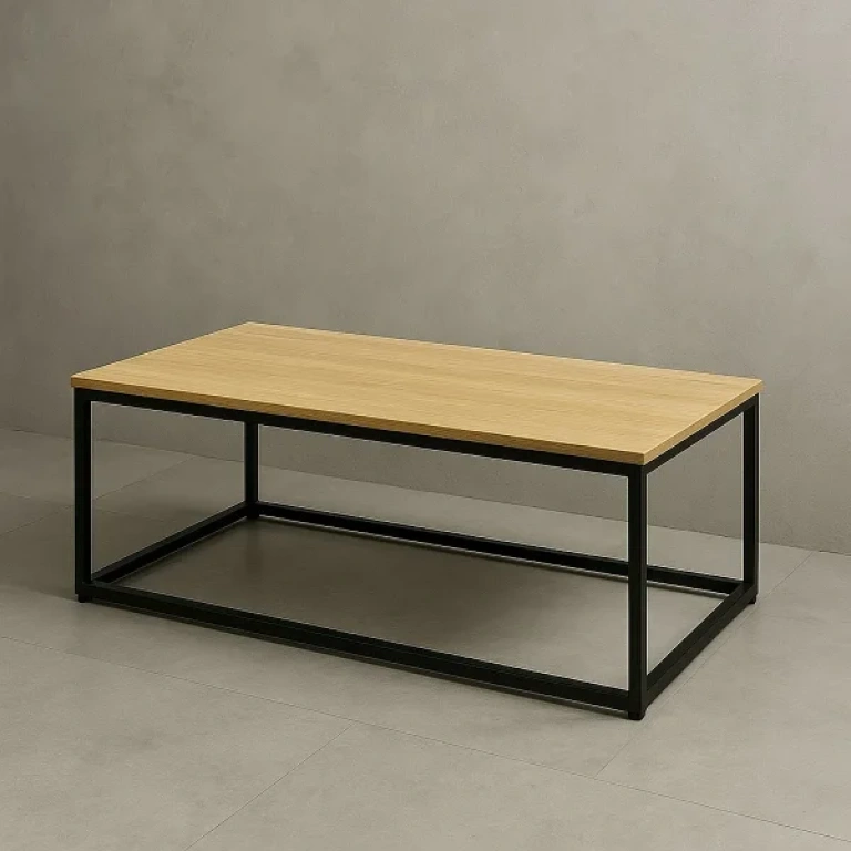 Mesa centro Leonor de 110 cm en color cambrian con estructura negra.